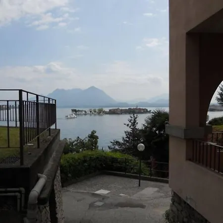 Da Ale Con Spiaggia Privata Sul Lago 아파트 바메노